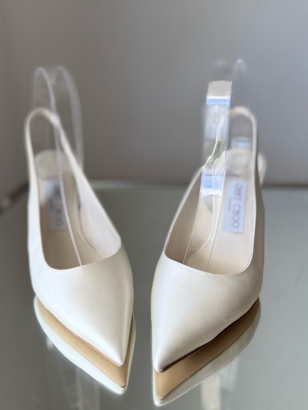 Jimmy Choo Love 85 satin slingback pumps
$850 37.5 - Picture 8 of 13